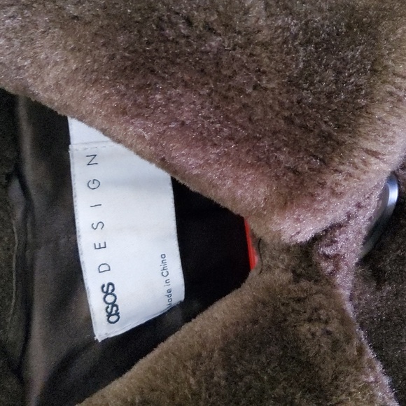 Asos Design Plush Brown Faux Fur Coat Size 6 - Picture 2 of 8